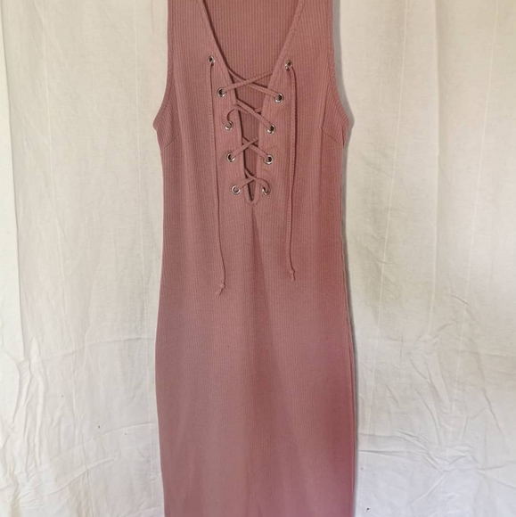 🔥2 for $20🔥Below the knee pink dress - Picture 2 of 3